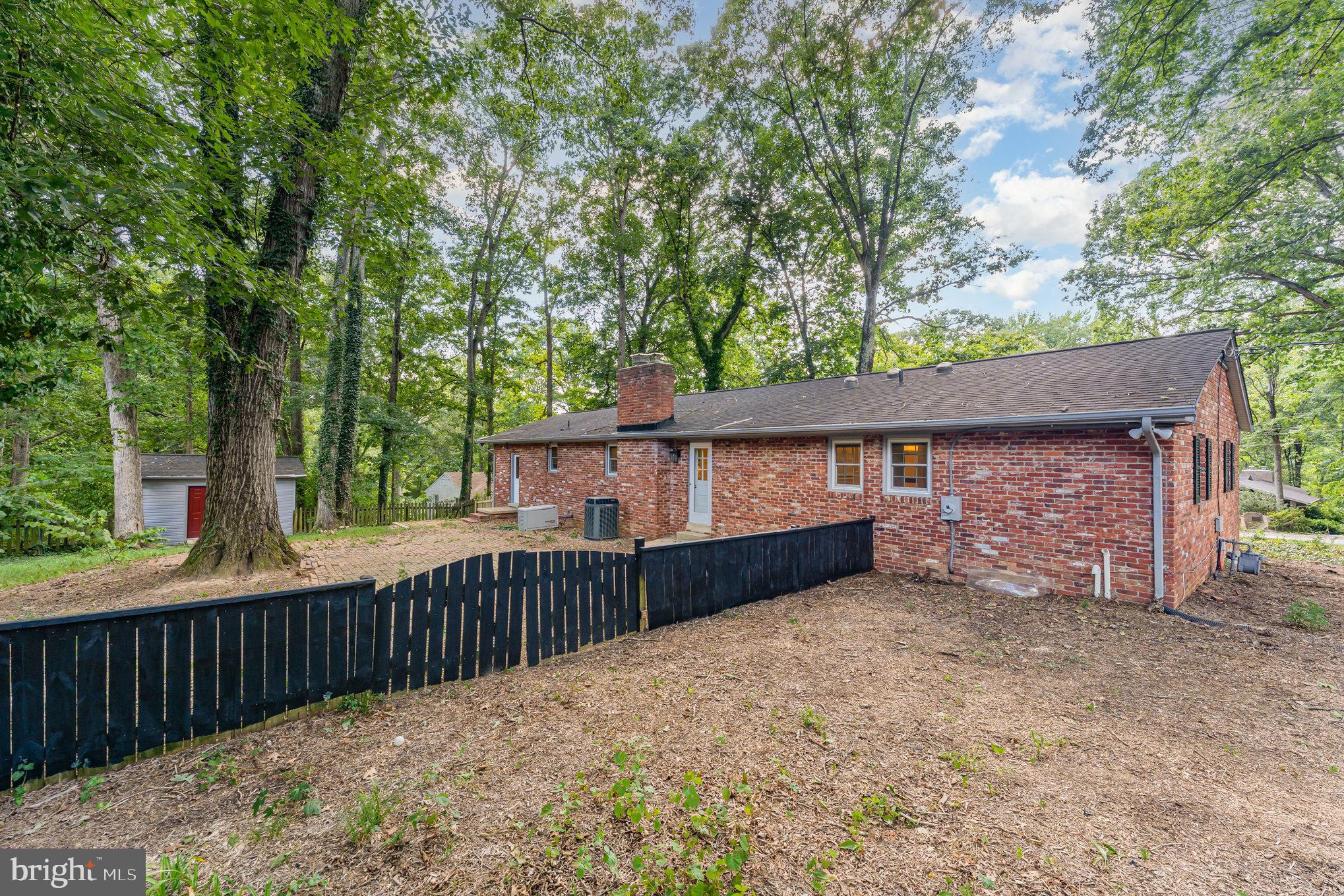 112 Jay Road Fredericksburg, VA 22405 - Photo 42 of 44 front view of a house