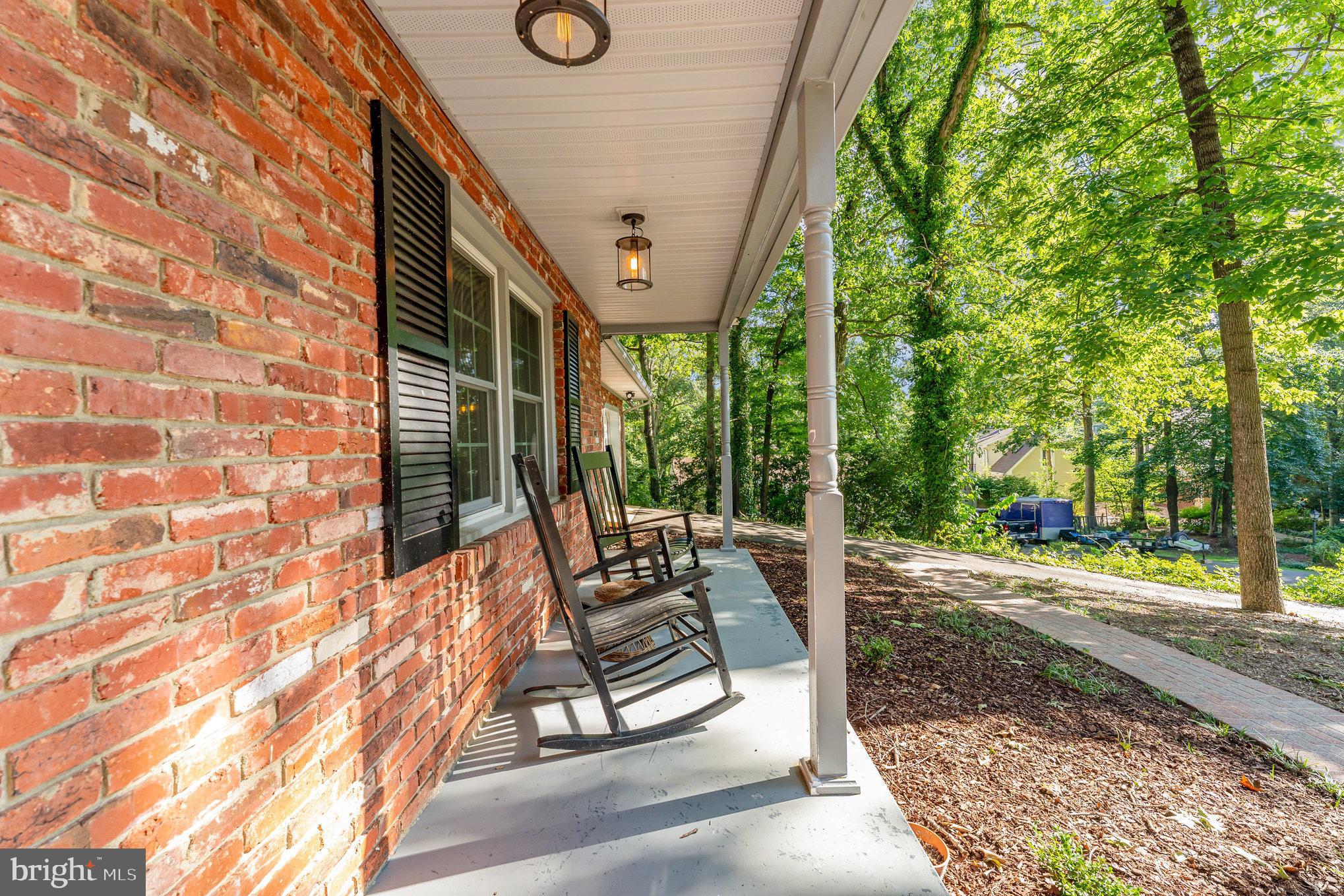 112 Jay Road Fredericksburg, VA 22405 - Photo 5 of 44 a view of a patio with a table and chairs