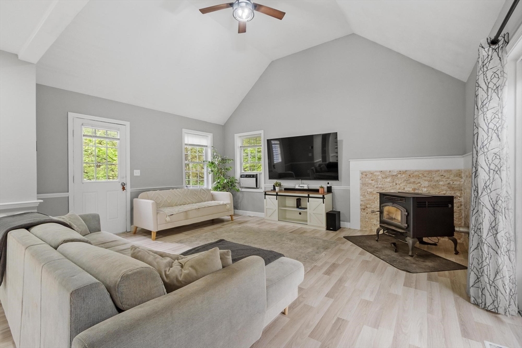 731 Foster Road Ashby, MA 01431 - Photo 21 of 42
