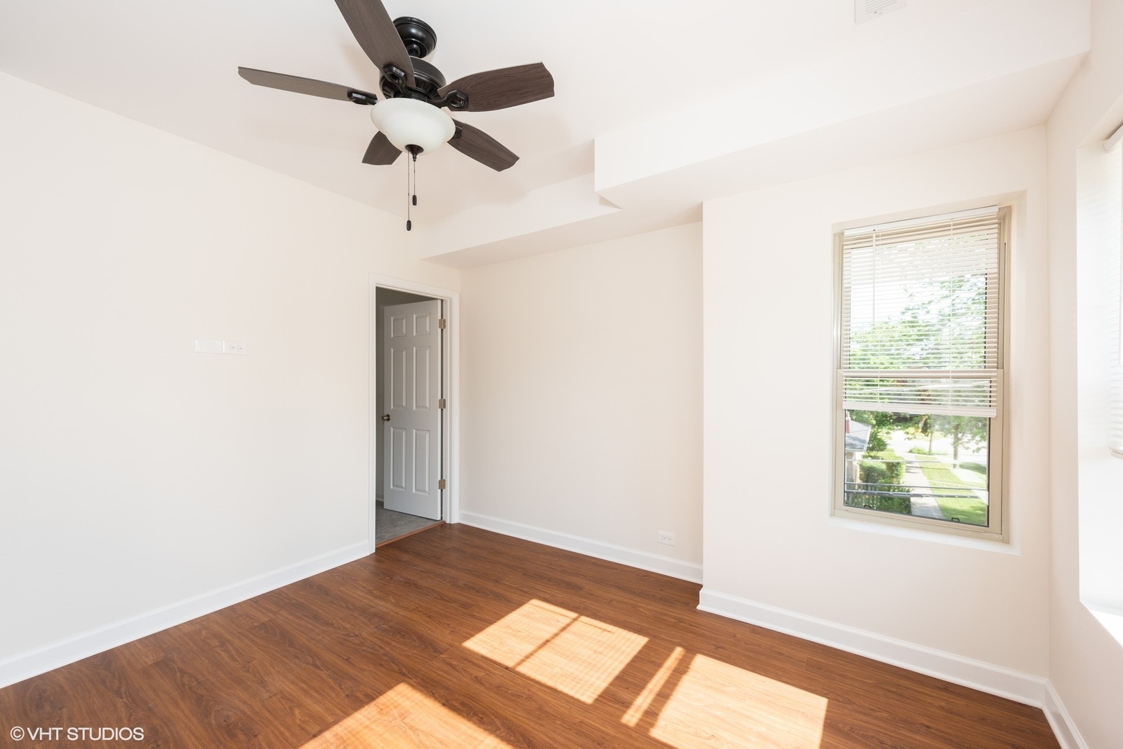 11 South Chester Avenue, Unit 2G Park Ridge, IL 60068 - Photo 7 of 15
