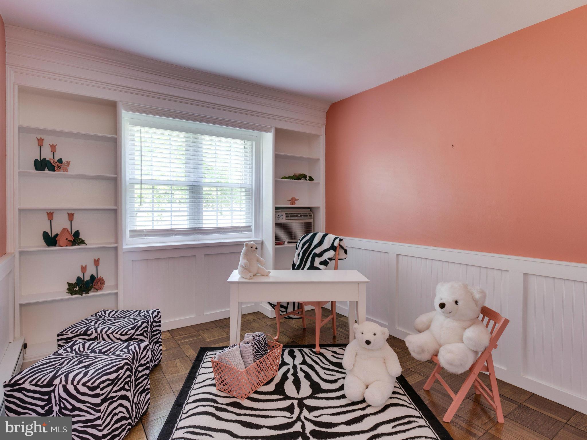 3230 Gunston Road, Unit 7203230 Alexandria, VA 22302 - Photo 17 of 21 Bedroom/office/nursery