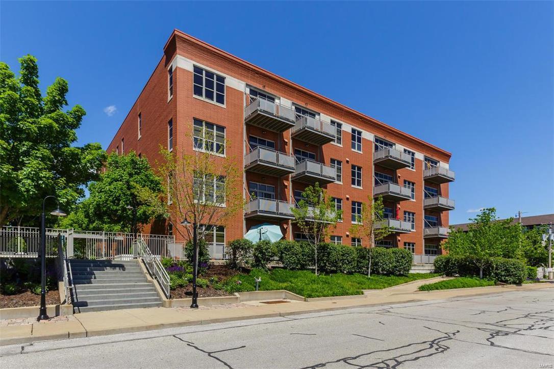 6340 Clayton Road, Unit 307 St. Louis, MO 63117 - Photo 2 of 2 Gallery Image 2