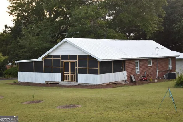 $194,900 | 1511 Bussey Road, Sycamore, GA 31790