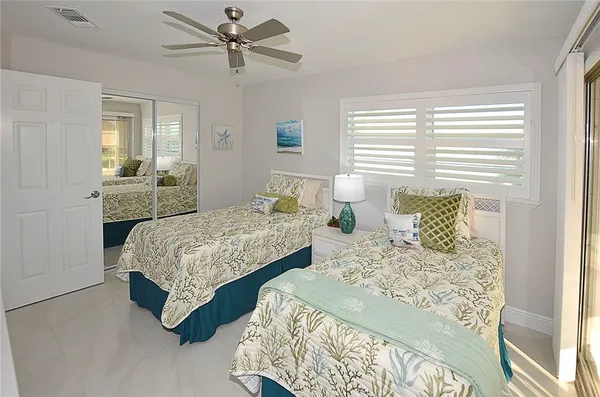 $2,000 | 25 Pine Arbor Lane, Unit 202, Vero Beach, FL 32962