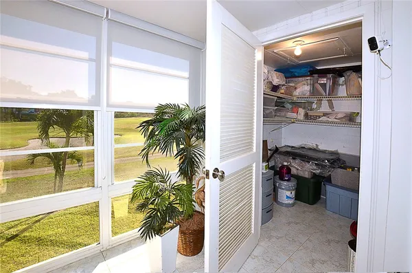 $2,000 | 25 Pine Arbor Lane, Unit 202, Vero Beach, FL 32962