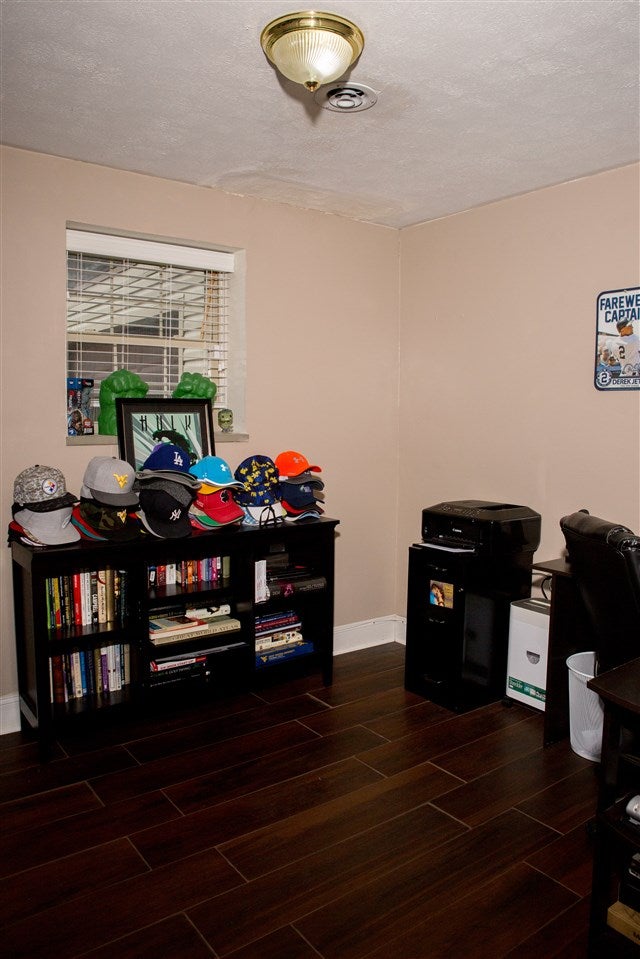 6157 Birkewood Road Huntington, WV 25705 - Photo 16 of 24 Gallery Image 16