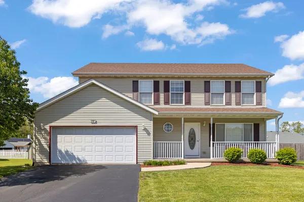 $379,000 | 905 Churchill Drive, Plano, IL 60545