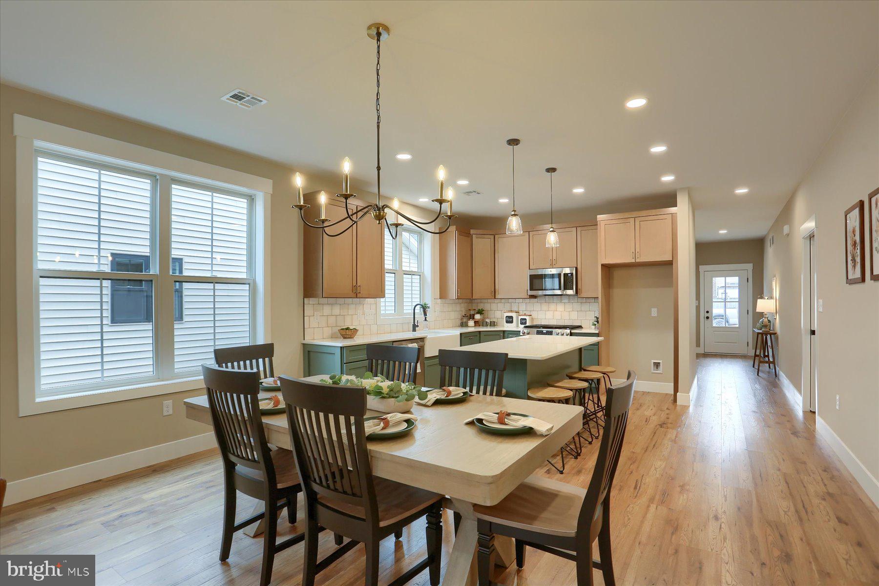 4116 Locust Road Camp Hill, PA 17011 - Photo 15 of 42 Dining Area