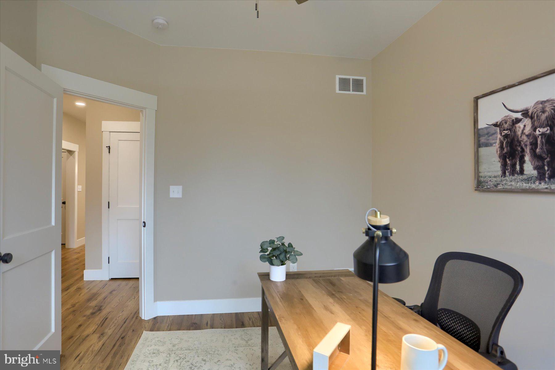 4116 Locust Road Camp Hill, PA 17011 - Photo 9 of 42 Office