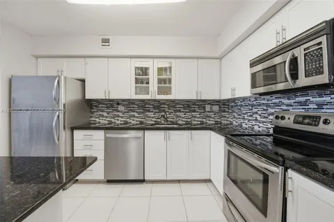 $349,000 | 20225 Northeast 34th Court, Unit 2218, Aventura, FL 33180