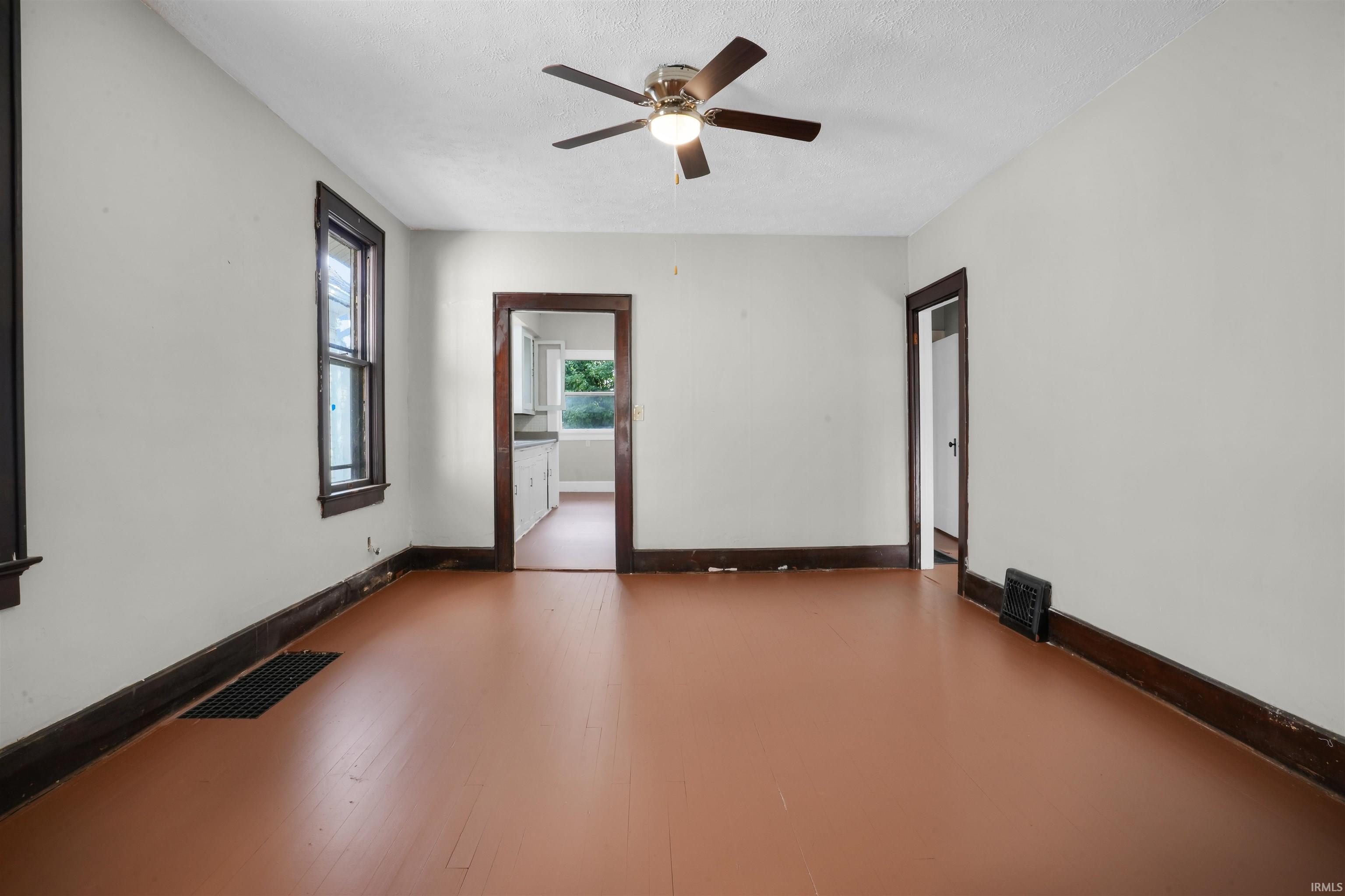 813 Jefferson Avenue Evansville, IN 47713 - Photo 8 of 16