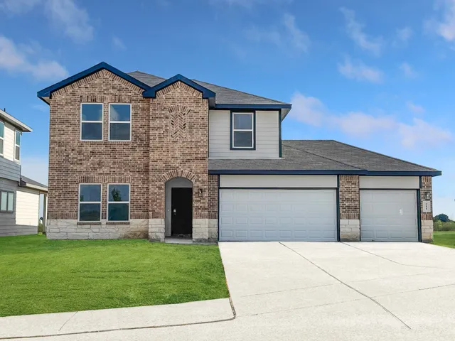 $339,990 | 211 Homestead Court, Dayton, TX 77535