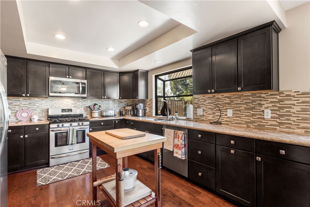 1691 Pepper Tree Place Fallbrook, CA 92028 - Photo 11 of 51