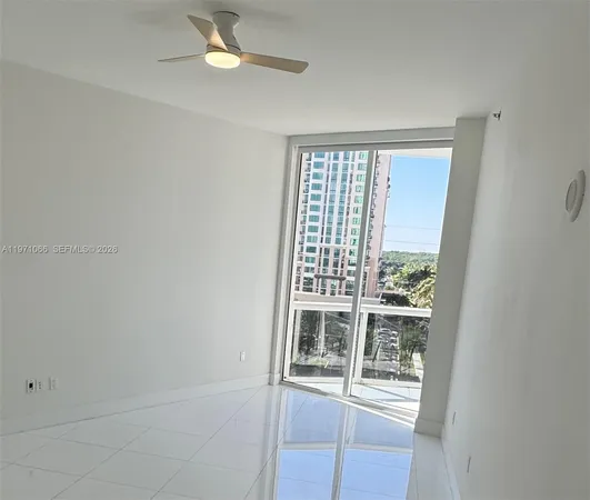 $5,299 | 15901 Collins Avenue, Unit 505, Sunny Isles Beach, FL 33160