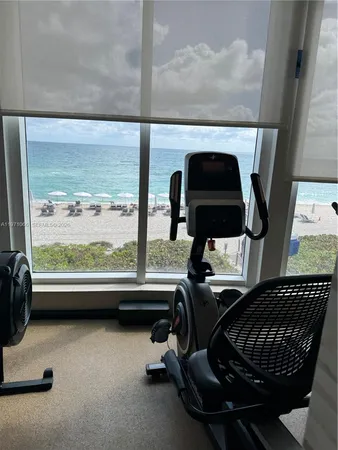 $5,299 | 15901 Collins Avenue, Unit 505, Sunny Isles Beach, FL 33160