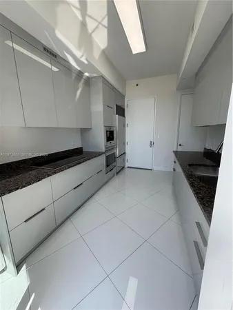 $5,299 | 15901 Collins Avenue, Unit 505, Sunny Isles Beach, FL 33160