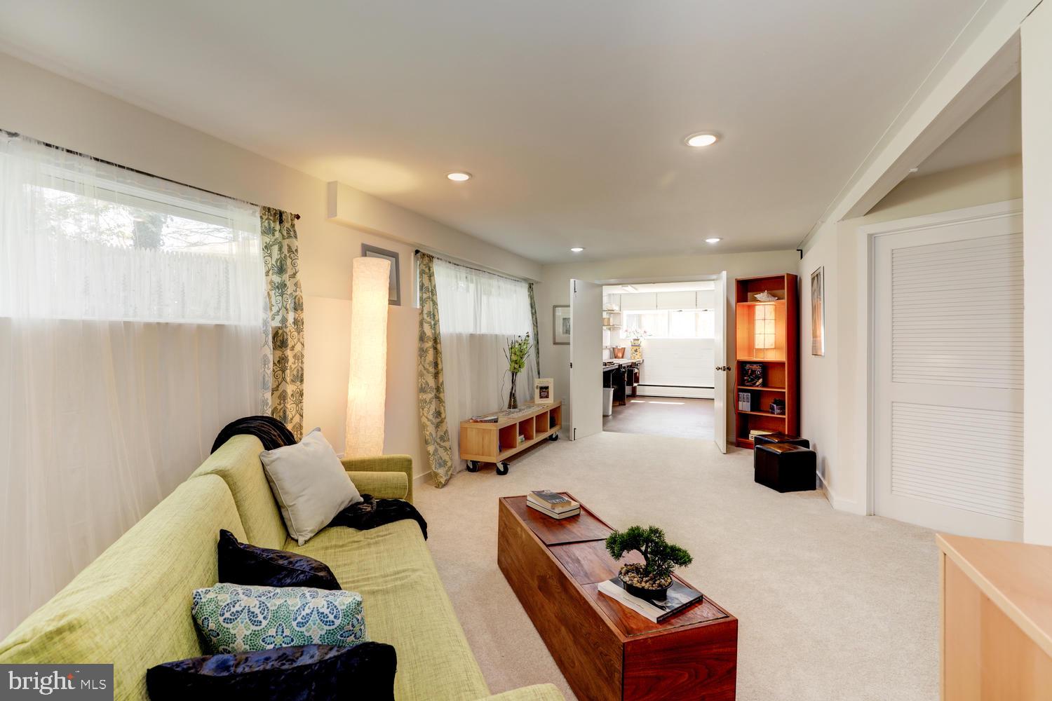 207 Riverside Drive Princeton, NJ 08540 - Photo 23 of 39 Family Room