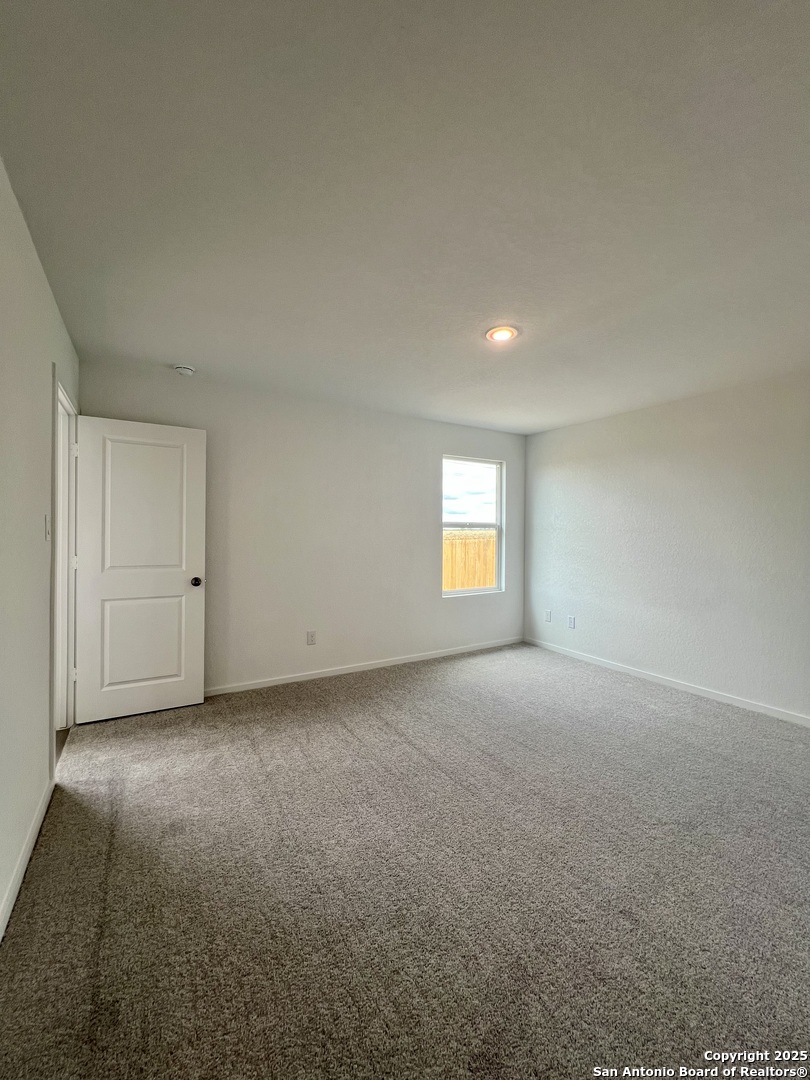 9178 Colonel Trail Seguin, TX 78155 - Photo 26 of 59 a view of empty room with window