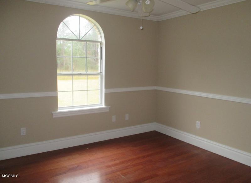 6113 C Byrd Road Ocean Springs, MS 39564 - Photo 16 of 28 BEDROOM