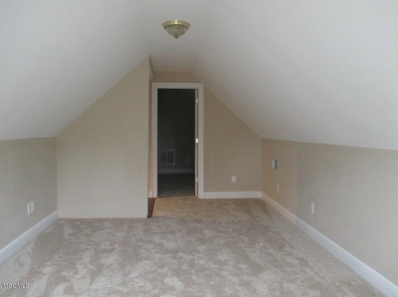 6113 C Byrd Road Ocean Springs, MS 39564 - Photo 21 of 28 BEDROOM UPSTAIRS