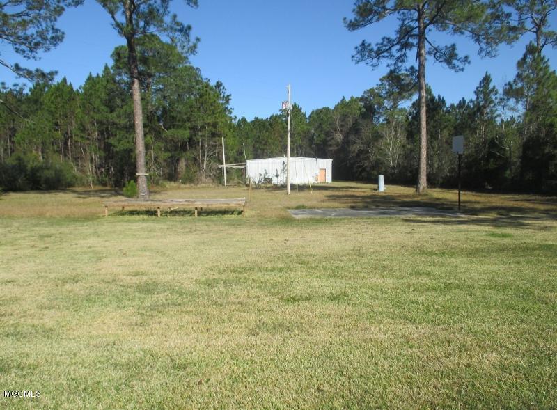 6113 C Byrd Road Ocean Springs, MS 39564 - Photo 24 of 28 EXTERIOR BACK