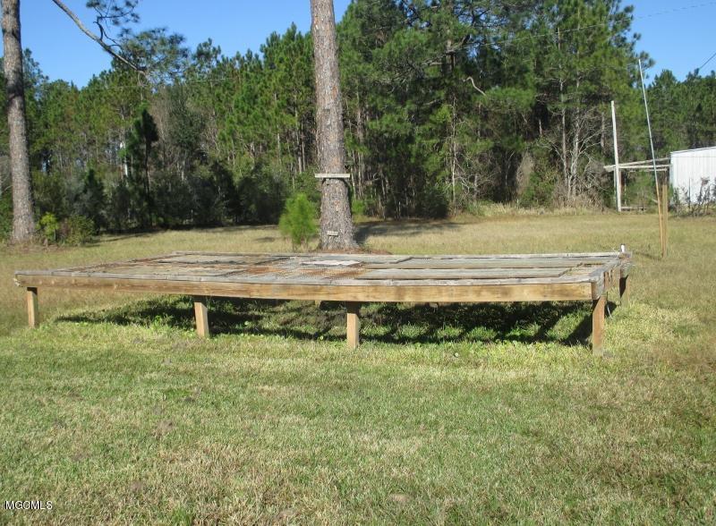 6113 C Byrd Road Ocean Springs, MS 39564 - Photo 26 of 28 BACKYARD