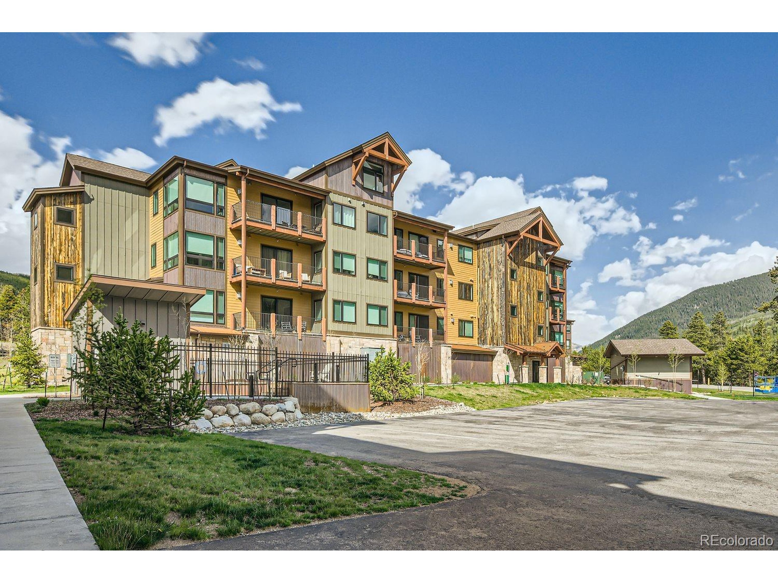 0075 Clearwater Way, Unit 302 Dillon, CO 80435 - Photo 23 of 33 a front view of a building