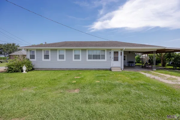 $145,000 | 128 Bertie Street, Napoleonville, LA 70390