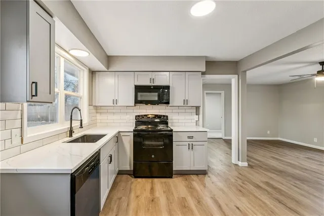 $265,000 | 453 West 1st Street, Peculiar, MO 64078