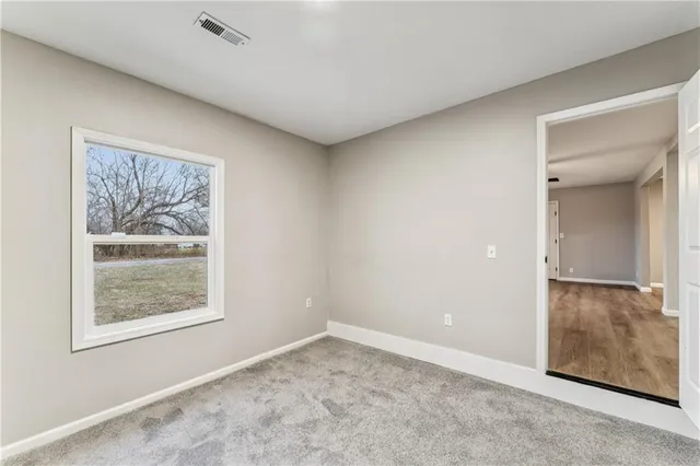 $265,000 | 453 West 1st Street, Peculiar, MO 64078