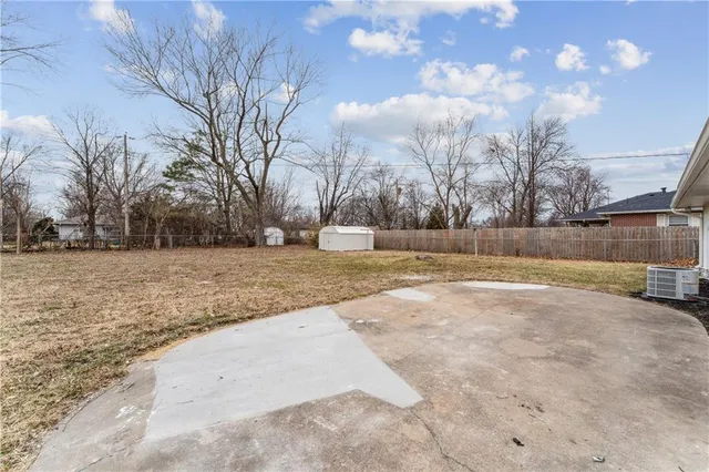 $265,000 | 453 West 1st Street, Peculiar, MO 64078
