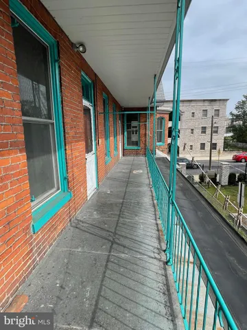 $1,450 | 156 East Queen Street, Chambersburg, PA 17201