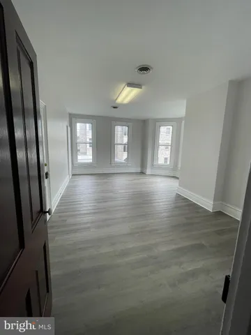 $1,450 | 156 East Queen Street, Chambersburg, PA 17201