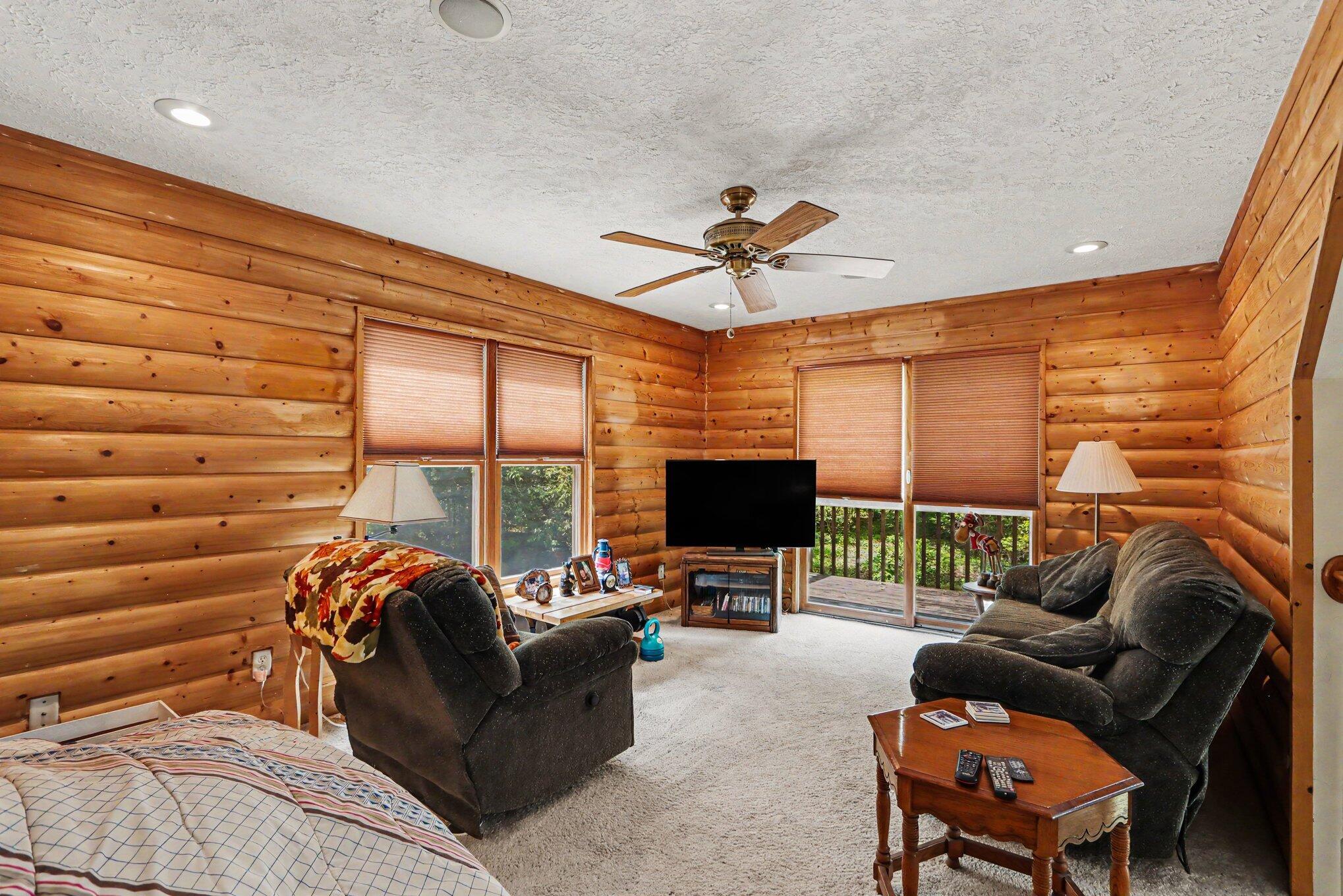 26805 Drape Road Lawton, MI 49065 - Photo 18 of 39 Loft
