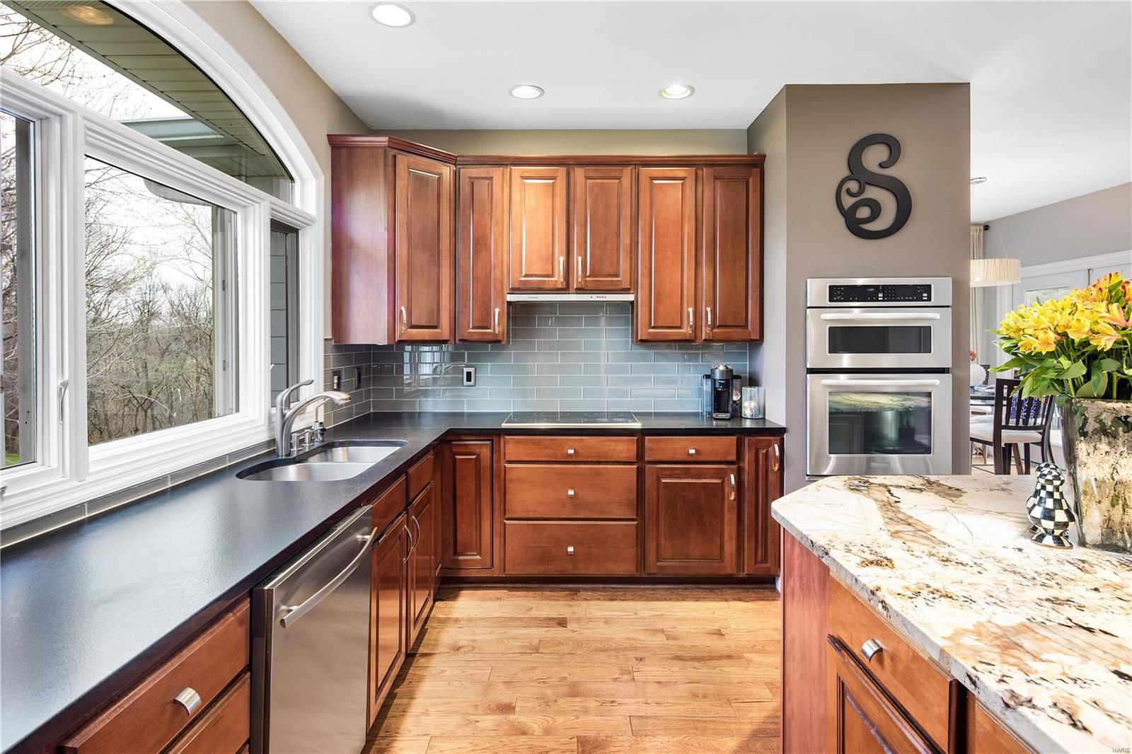 243 Fick Farm Road Chesterfield, MO 63005 - Photo 11 of 44 Gallery Image 11