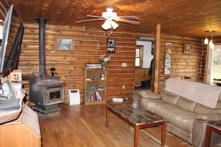 265 Cool Road Southeast Kalkaska, MI 49646 - Photo 7 of 21 1886238-6.JPG