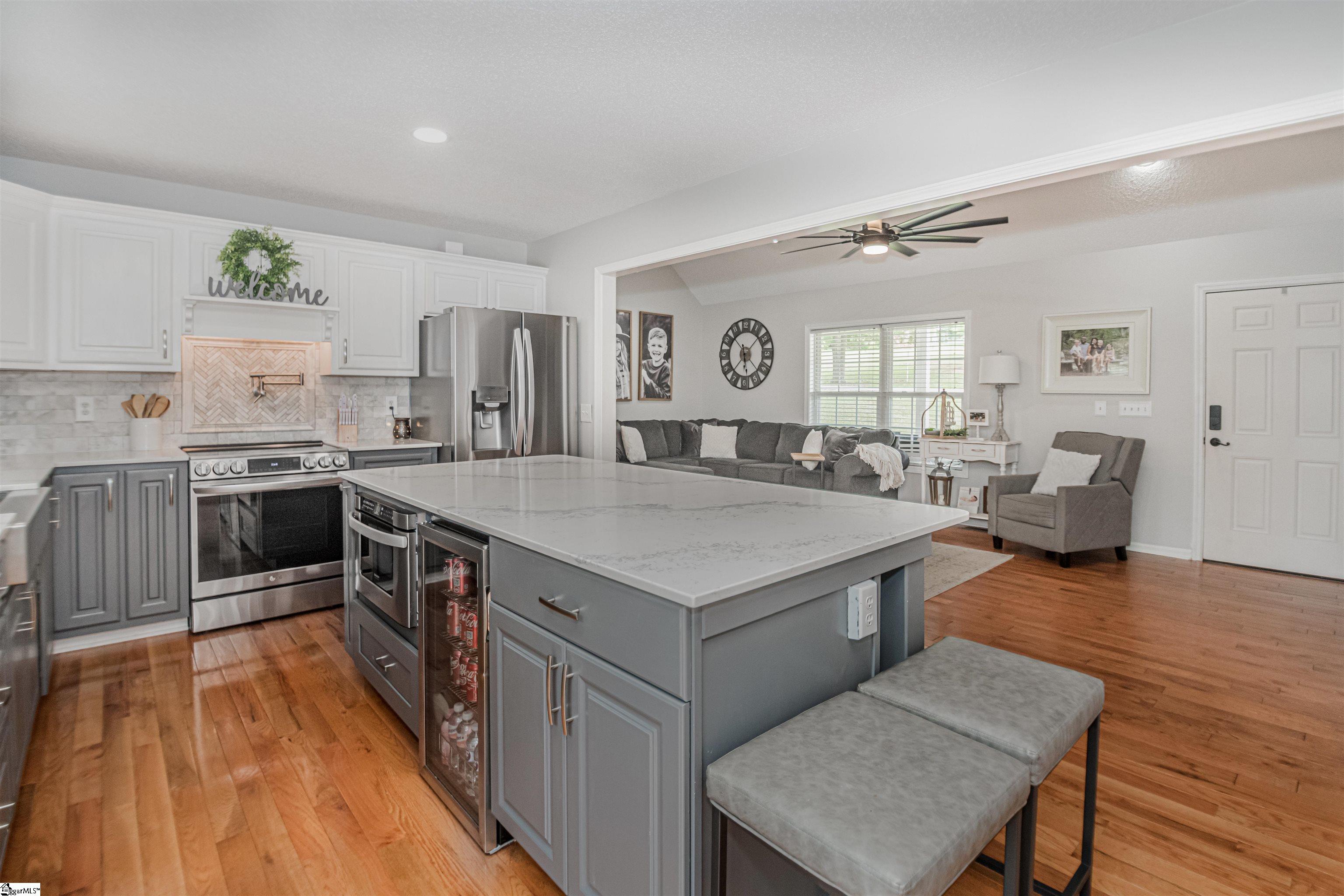 543 Hillandale Road Liberty, SC 29657 - Photo 9 of 36 Gallery Image 9