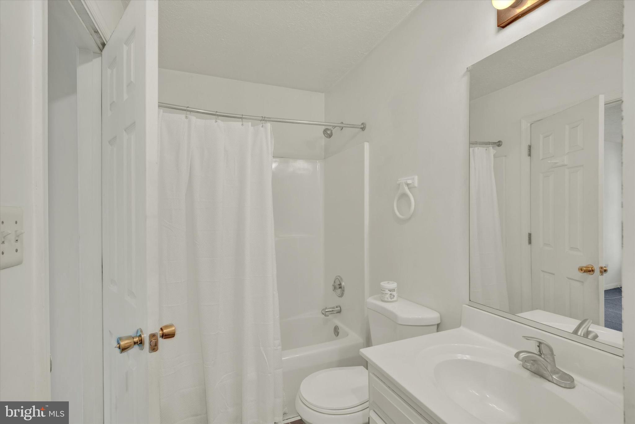2309 Bluegrass Heights Court Rosedale, MD 21237 - Photo 13 of 17 Gallery Image 13
