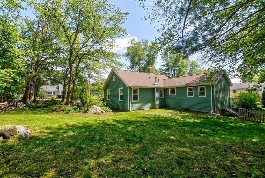 14 Francis Wyman Road Burlington, MA 01803 - Photo 33 of 41 a front view of a house with a garden
