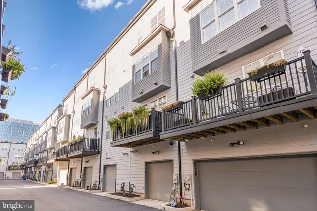 $4,500 | 11225 Beaker Street, Rockville, MD 20850