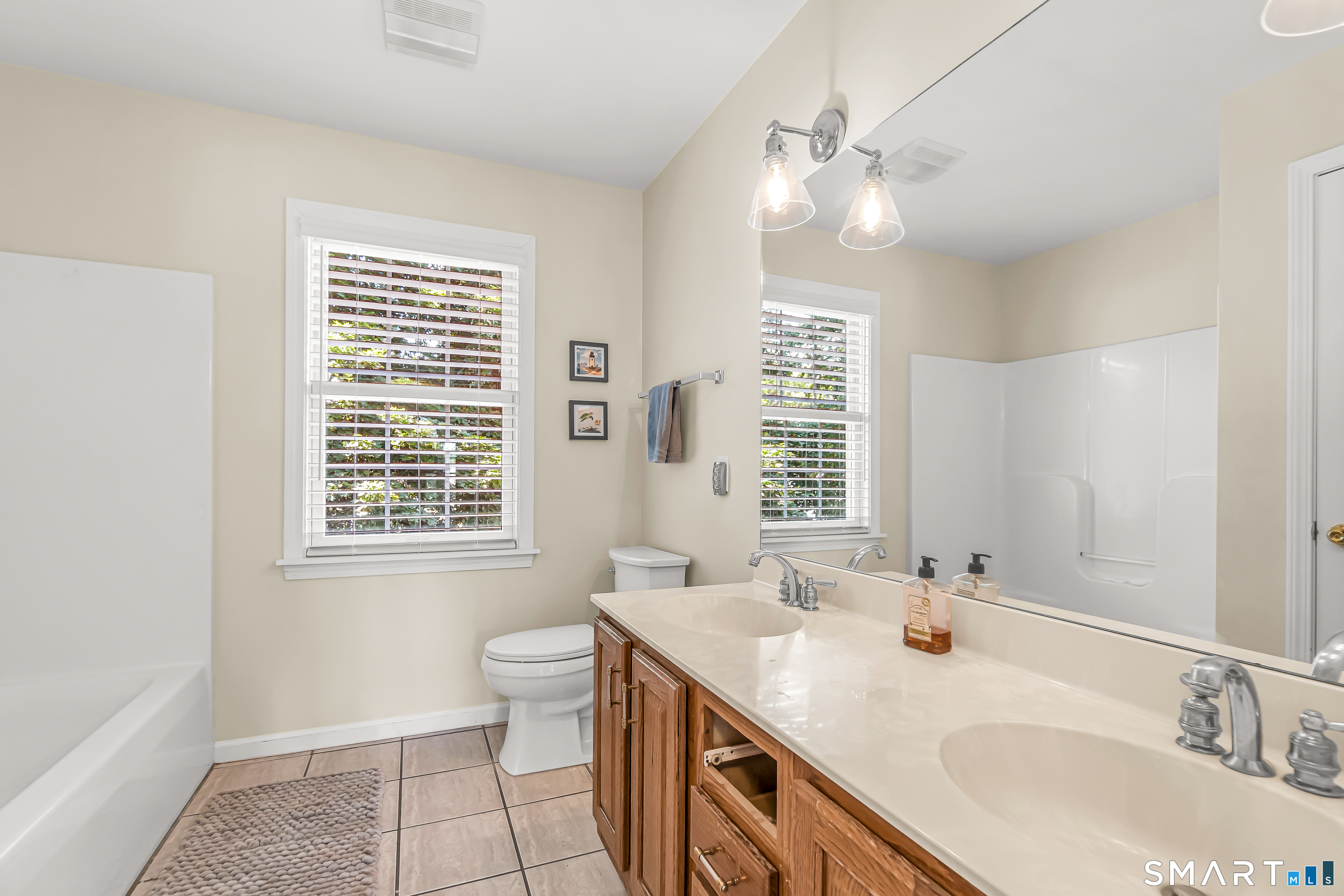 85 Old Colony Road, Unit 85 Monroe, CT 06468 - Photo 20 of 38