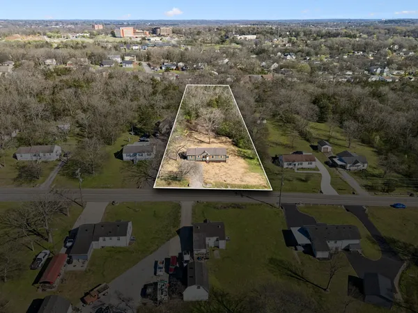 $499,999 | 305 Randy Road, Madison, TN 37115