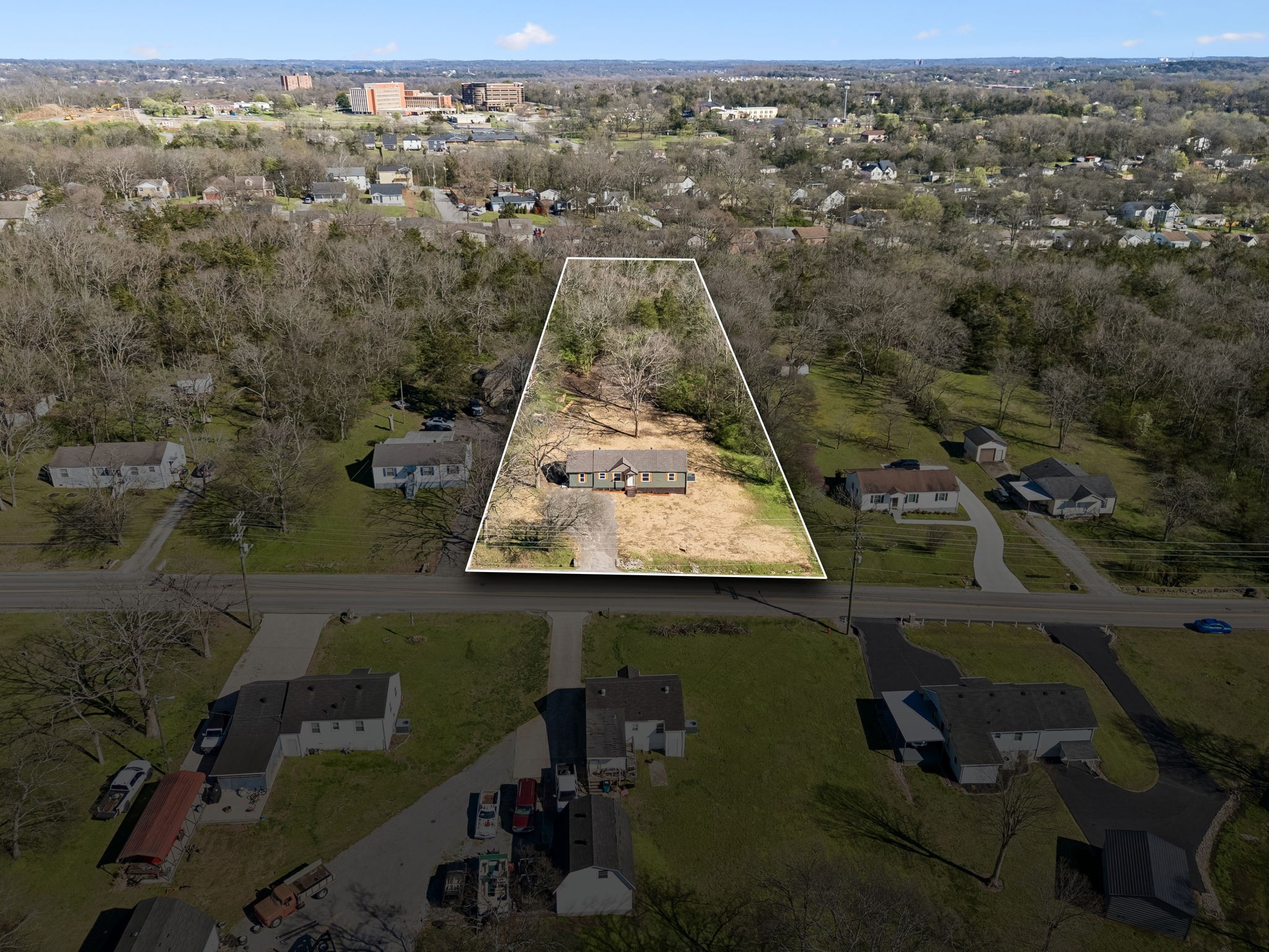 305 Randy Road Madison, TN 37115 - Photo 2 of 32