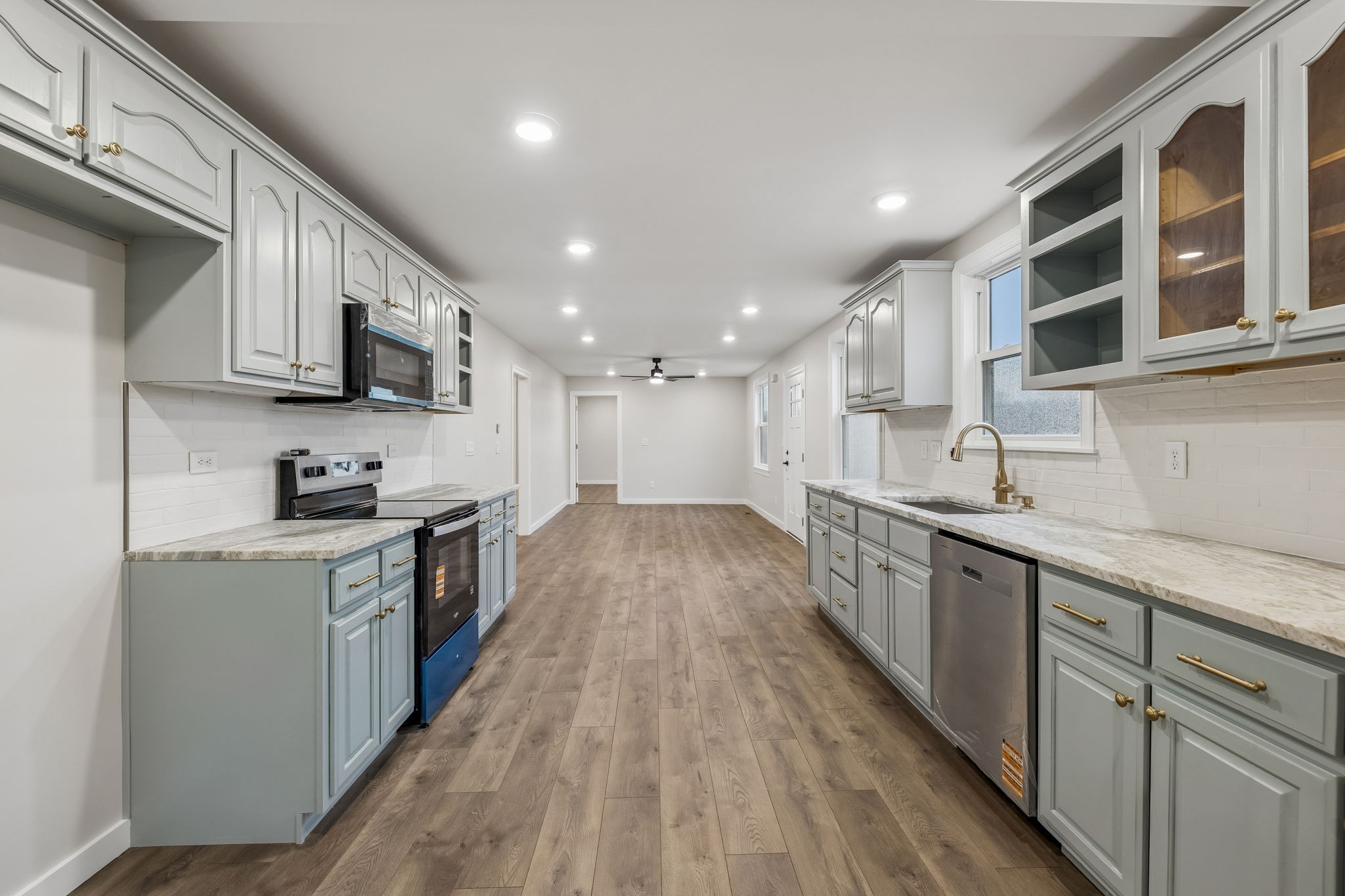 305 Randy Road Madison, TN 37115 - Photo 8 of 32