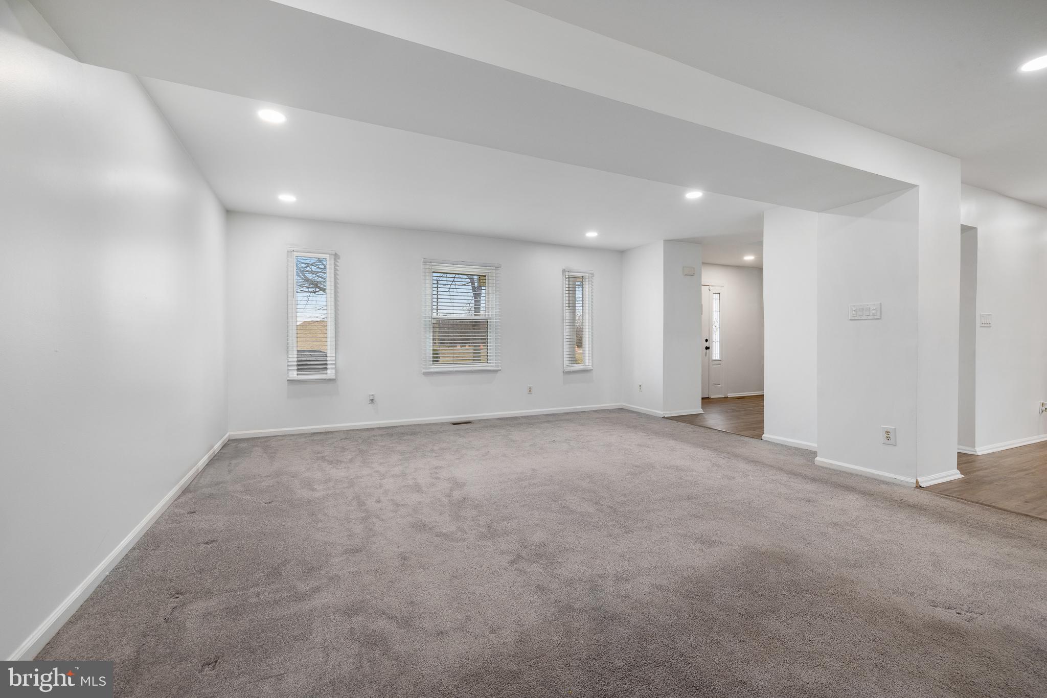 93 Nursery Drive Bear, DE 19701 - Photo 29 of 43 an empty room with windows and closet