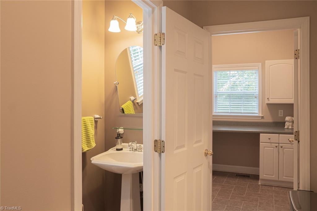 238 March Ferry Road Advance, NC 27006 - Photo 11 of 27 Gallery Image 11