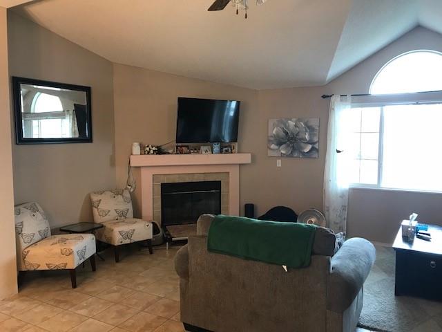 2900 Fairview Road, Unit 18 Hollister, CA 95023 - Photo 5 of 6 Gallery Image 5