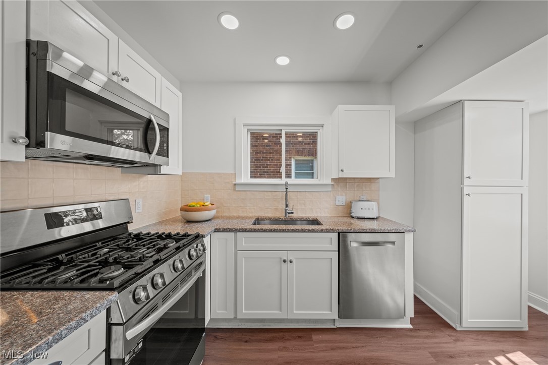 2616 Shaker Road Cleveland Heights, OH 44118 - Photo 16 of 46