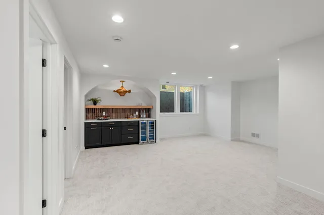 $995,000 | 6221 West 37th Street, St. Louis Park, MN 55416