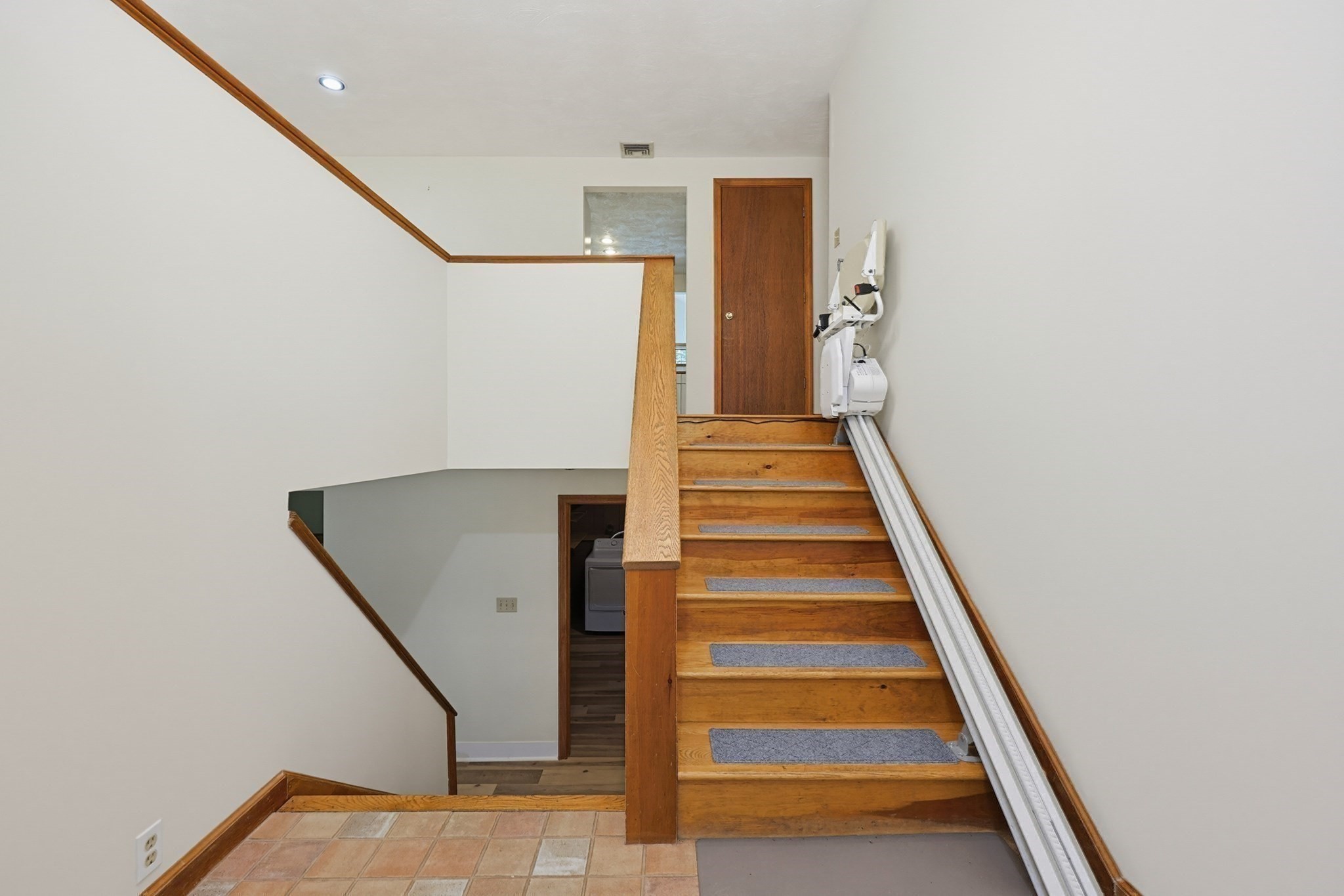 109 Davis Road Bedford, MA 01730 - Photo 27 of 42 Gallery Image 27